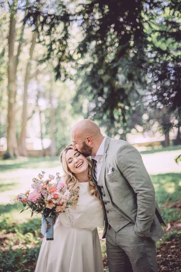 CorporateCorporate (20)